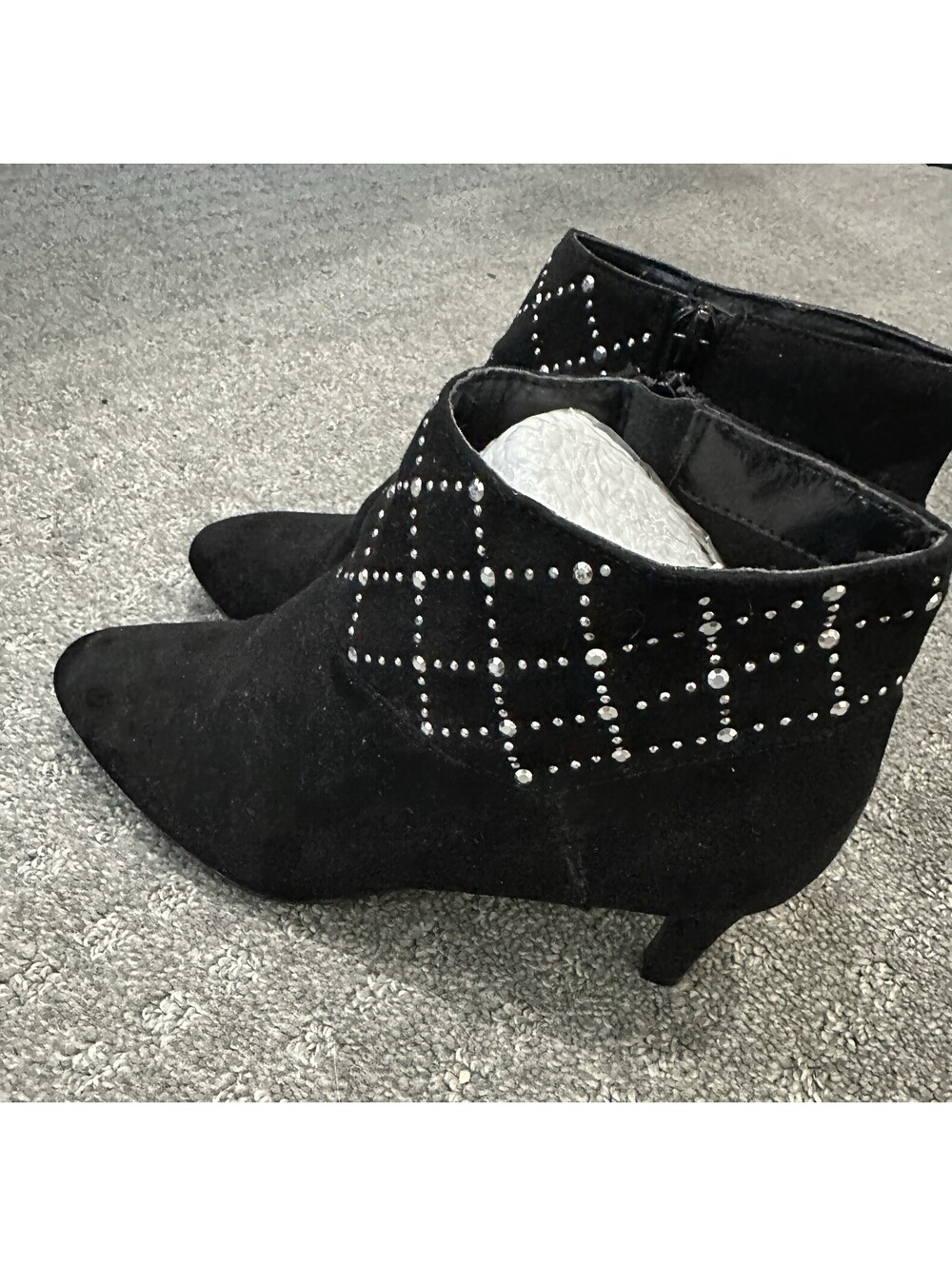 New Look Women's Black Faux Suede Studded Ankle Booties Pointed Toe Zip